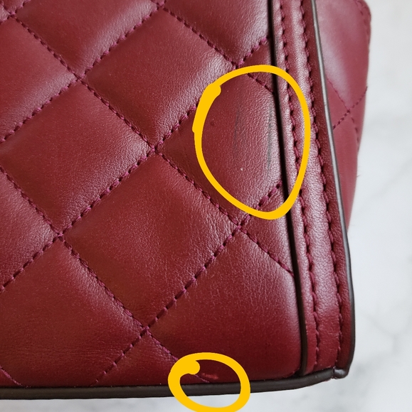 Michael Kors Mini Selma Crossbody - Picture 17 of 17